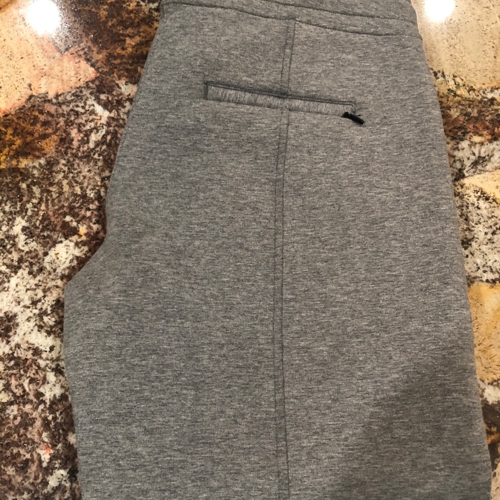 Lululemon joggers